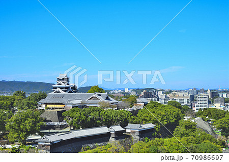 熊本市　復旧進む熊本城 70986697