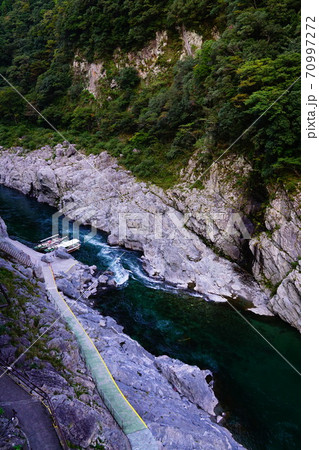 大歩危峡 大歩危峡遊覧船乗り場付近 大歩危峡 大歩危峡遊覧船乗り場付近 70997272