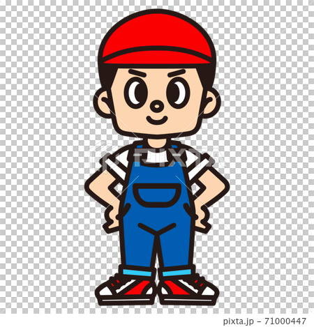 腰に手をあてて立っている元気な男の子 71000447