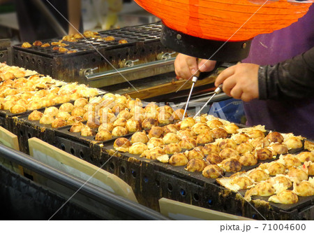 たこ焼き屋台の写真素材 [71004600] - PIXTA