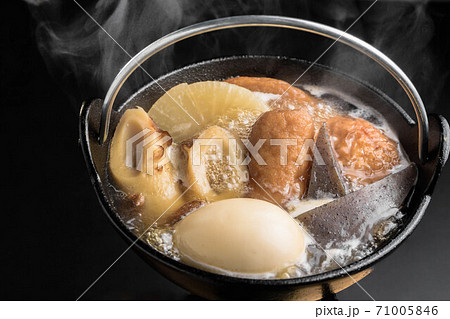 冬の味覚　おでん 71005846