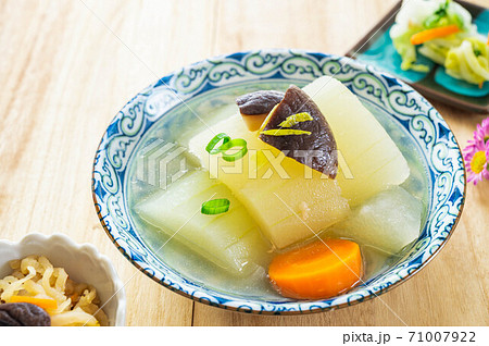 冬瓜の煮物 71007922