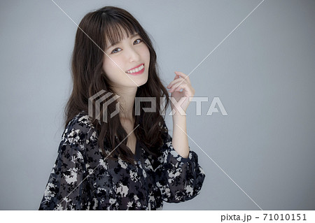 女性　ビューティー　ヘアケア　 71010151