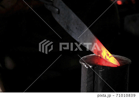 Iron burnt to the hot end 71010839