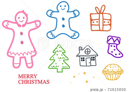 The gingerbread cookies isolated on white background. 71015050