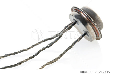 radio component diode closeup radio component diode closeup 71017359