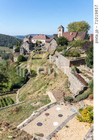The historic village of Chateau Chalon, castle from Jura 71019857