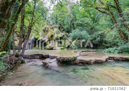 Jura Tufs waterfall, with its spectacle limestone sculptures Jura Tufs waterfall, with its spectacle limestone sculptures 71021562