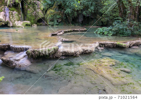 Jura Tufs waterfall, with its spectacle limestone sculptures Jura Tufs waterfall, with its spectacle limestone sculptures 71021564
