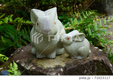兎像　うさぎ神社　岡崎神社 71023117