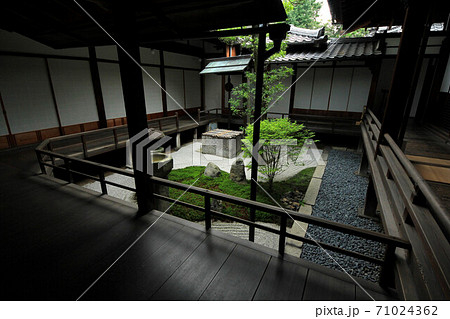 建仁寺塔頭 両足院庭園 建仁寺塔頭 両足院庭園 71024362