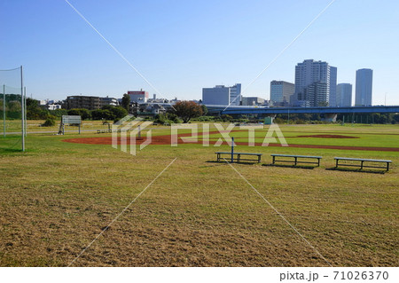 10月　世田谷358渋谷区営二子玉川運動施設･野球場 71026370