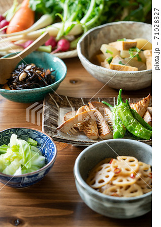 和食ヴィーガン 菜食主義の食卓 和食ヴィーガン 菜食主義の食卓 71028327