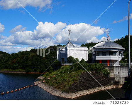 笠間市飯田ダム管理棟 71028789
