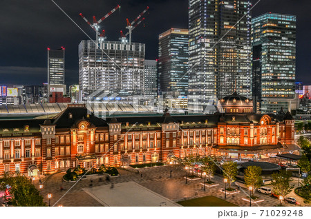 東京駅 夜景 東京駅 夜景 71029248
