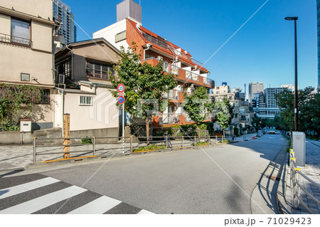 東京都港区六本木なだれ坂 東京都港区六本木なだれ坂 71029423