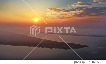 空 太陽 風景 71029723