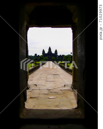アンコールワットの入口 71029973