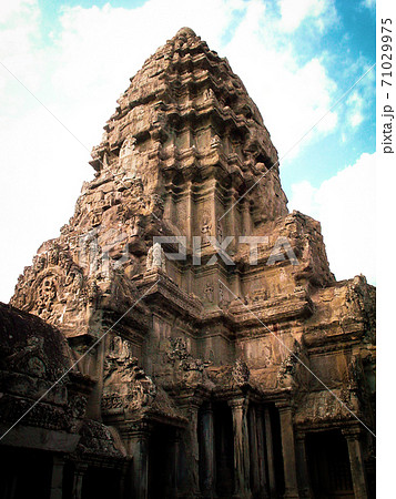アンコールワットの中央 71029975