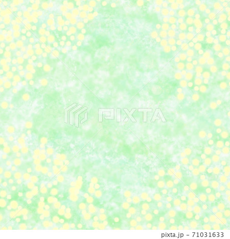 正方形　グリーンと黄色い光　春の背景 71031633