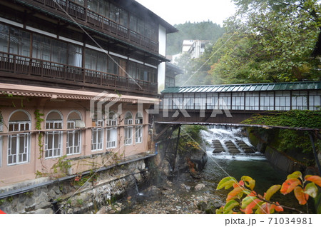 群馬、四万温泉、積善館本館 71034981