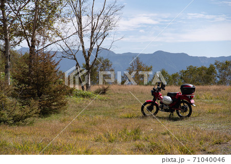 バイクで出かけよう バイクで出かけよう 71040046