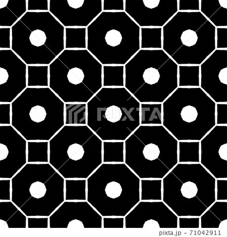 Black and white pattern with simple form, geometric texture, retro, vintage ornament 71042911