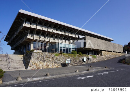岡山県津山市のランドマーク「津山文化センター」：2020年4月リニューアル後 71043992