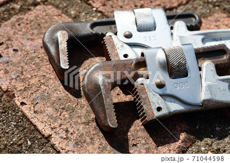 パイプレンチ 71044598