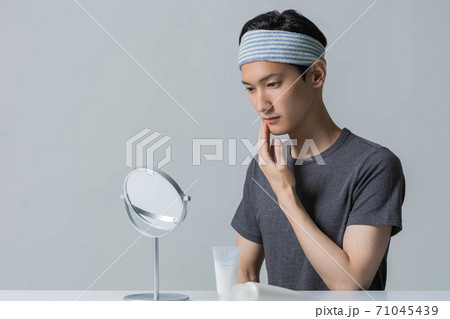 メンズビューティーイメージ 【美肌】 メンズビューティーイメージ 【美肌】 71045439