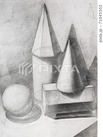 shading of geometric shapes hand-drawn by pencil 71045502