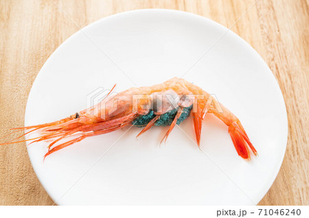 卵を抱いた甘海老 71046240