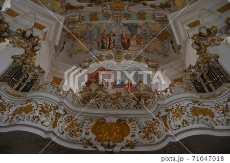 ヴィースの巡礼教会壁画 71047018