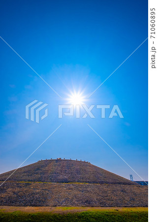 神戸の五色塚古墳 71060895