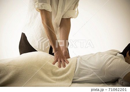 マッサージ 71062201