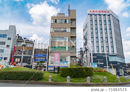 駅前風景　十条駅 71063523