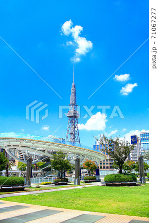 名古屋市、名古屋テレビ塔とオアシス21の風景 71067277