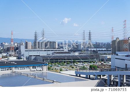 大阪市住之江市街地・生駒・高安山方面の景観 大阪市住之江市街地・生駒・高安山方面の景観 71069755