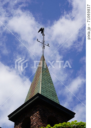 日本近代彫刻の扉を開いた荻原守衛（碌山）碌山美術館（あずみ野） 71069837