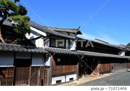 うだつの上がる街並み　岐阜・美濃の街並み 71071409