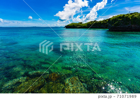 新城島 パナリ島 海 新城島 パナリ島 海 71071989