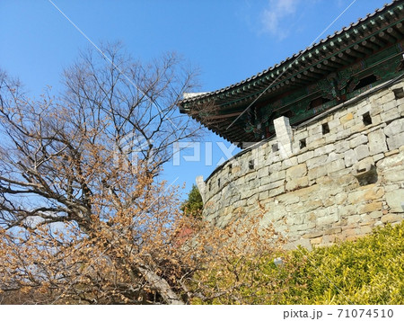 晋州城 チョクソクル 城 71074510