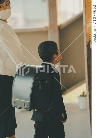 6 years old 71074662