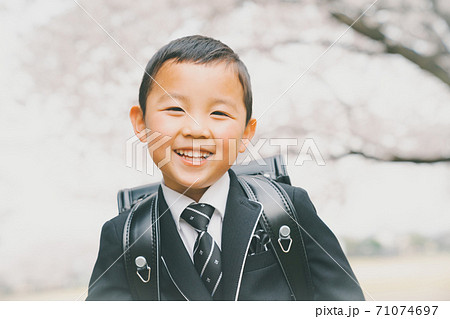 小学校入学 小学校入学 71074697