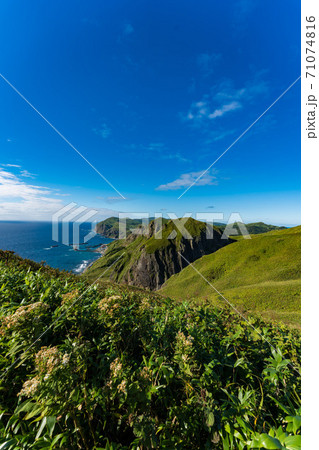 礼文島 桃岩展望台コース トレッキングの写真素材