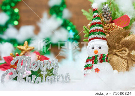 クリスマスメリークリスマスのハッピーオブジェ クリスマスメリークリスマスのハッピーオブジェ 71080824