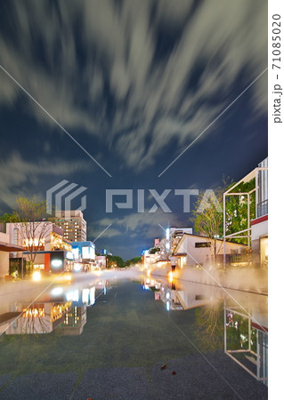 リニューアルした夜の久屋大通公園　ミズベヒロバ 71085020