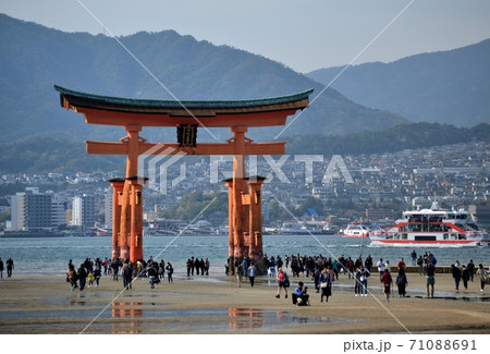 Tourism and religion Tourism and religion 71088691