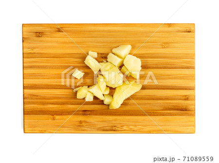 Diced Boiled Potato Isolated on White Background 71089559