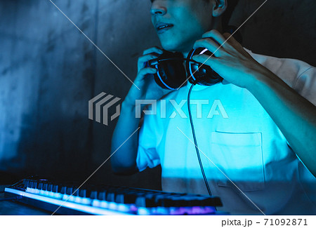 Image photo Image photo 71092871